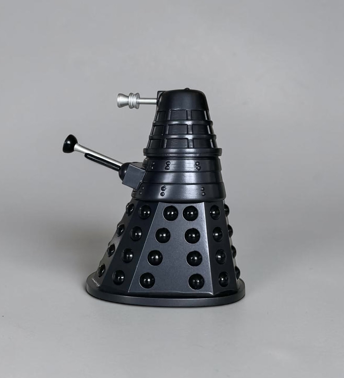 Planet of the Dalek’s Miniature Dalek Replica - Image 4